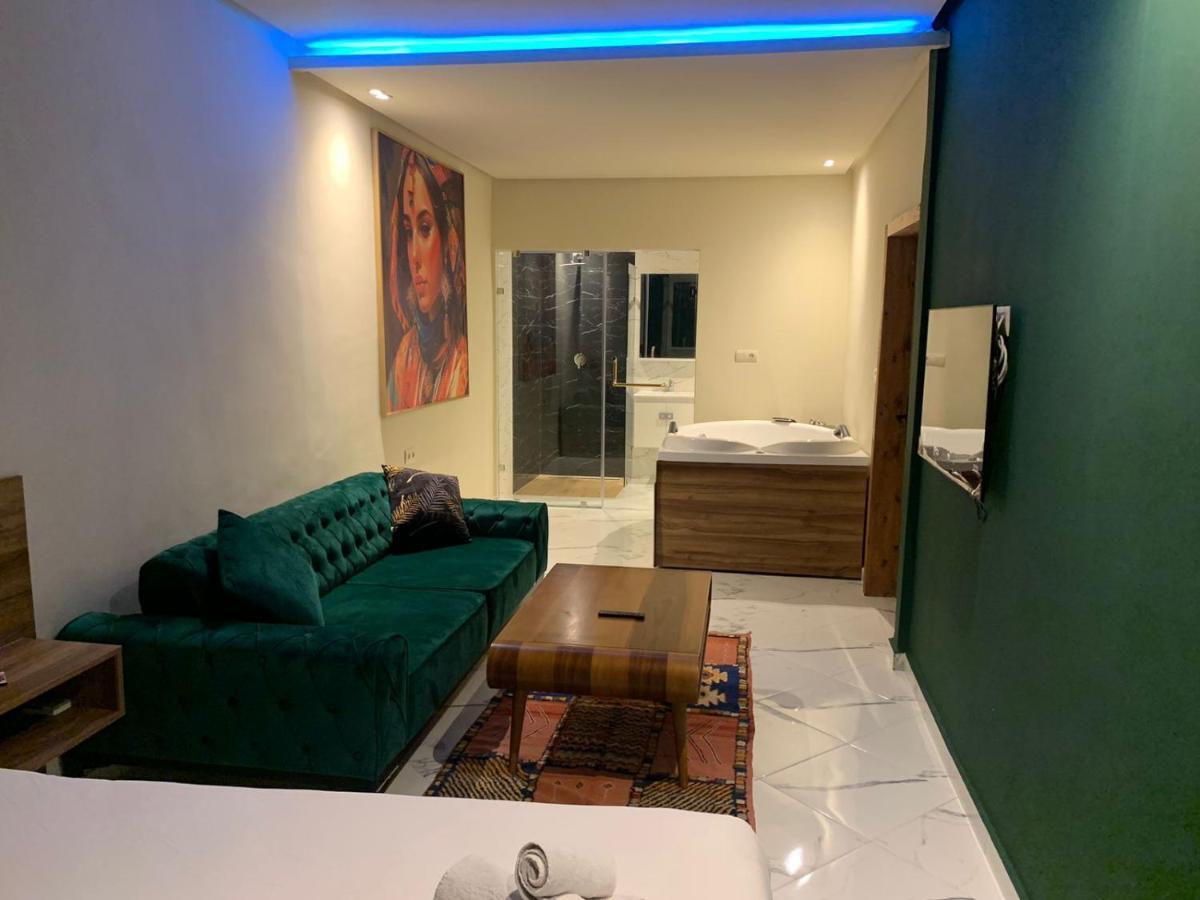 הוסטל Tamraght Playa Del Sol Surf House מראה חיצוני תמונה