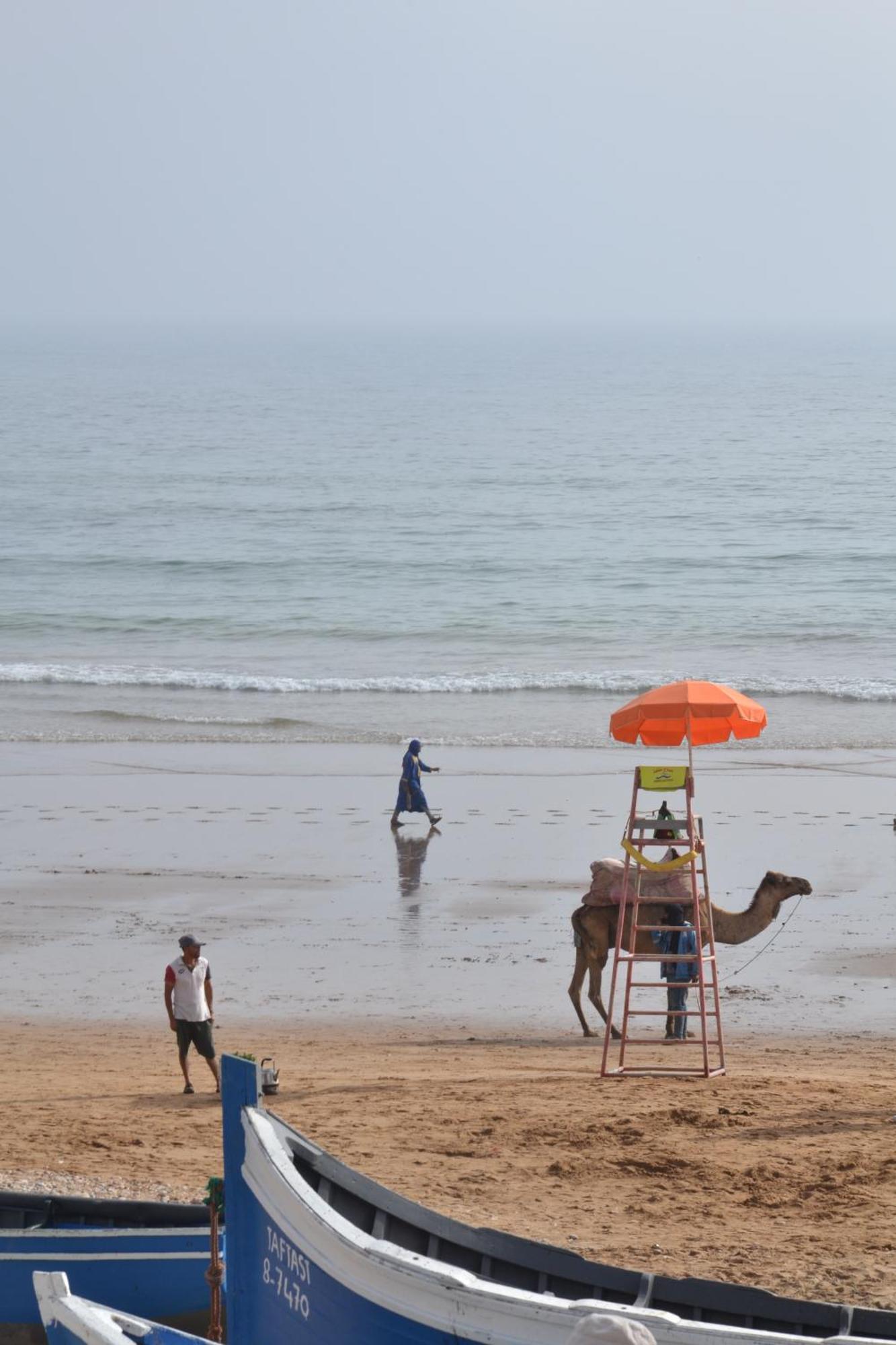 הוסטל Tamraght Playa Del Sol Surf House מראה חיצוני תמונה