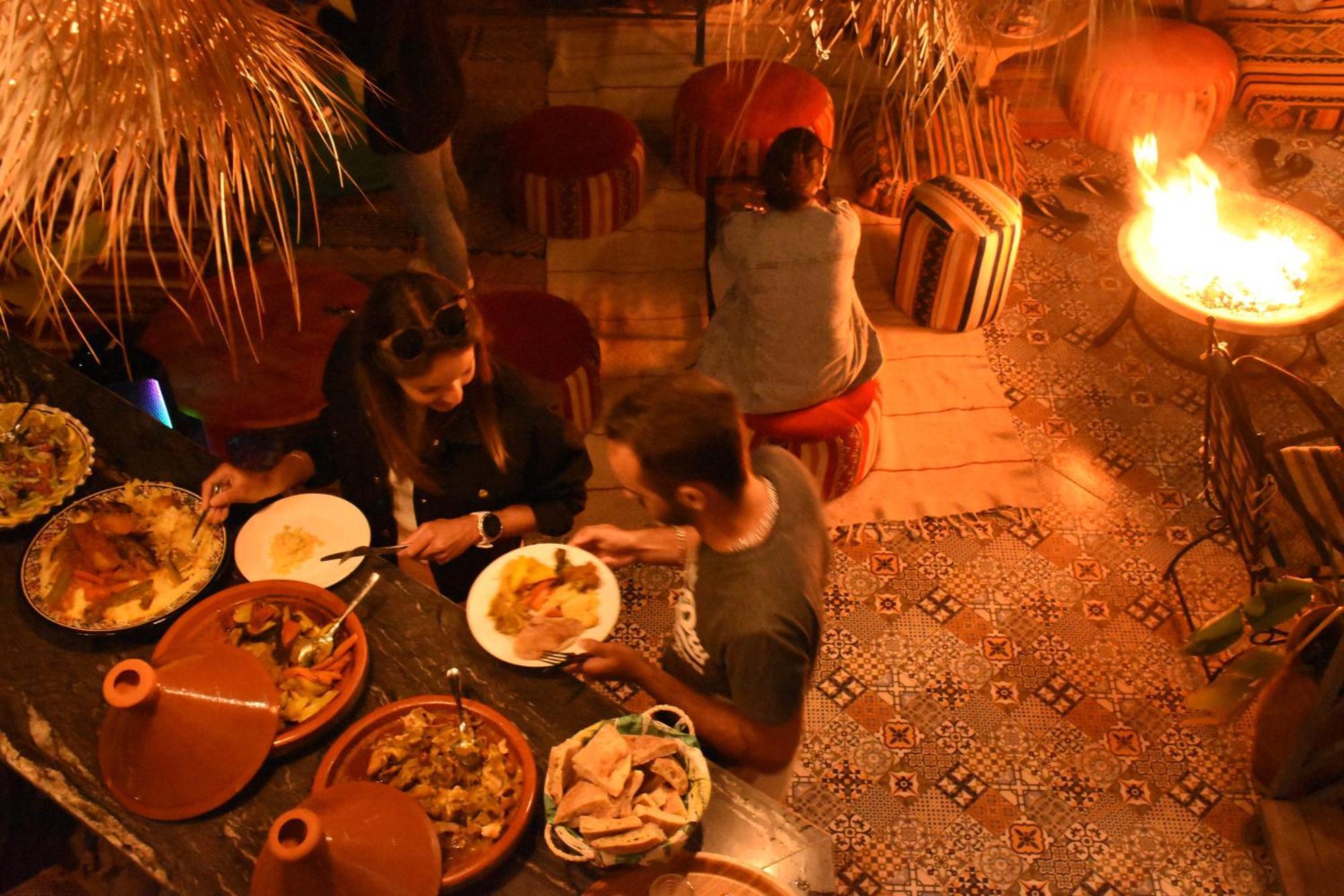 הוסטל Tamraght Playa Del Sol Surf House מראה חיצוני תמונה
