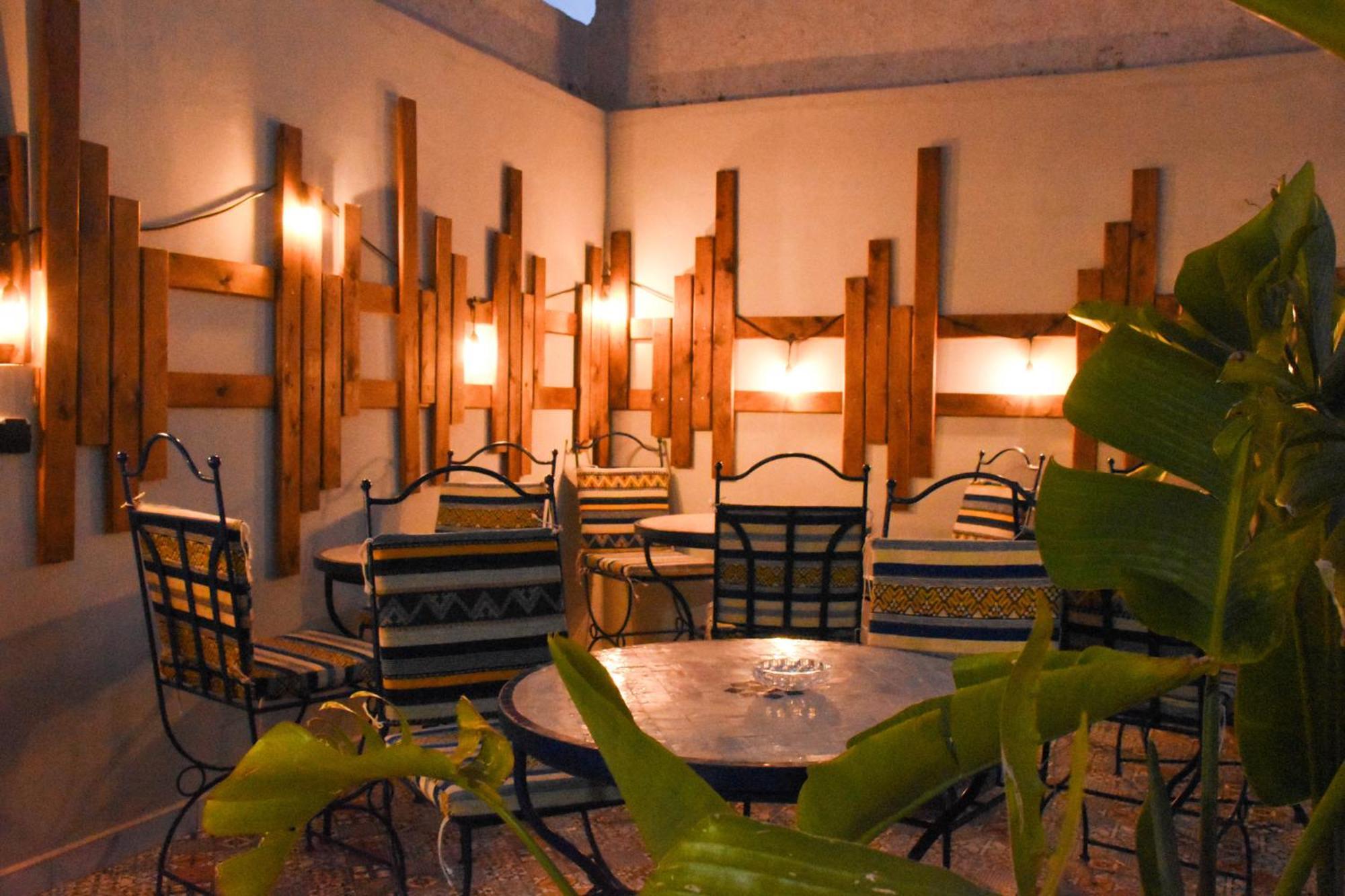 הוסטל Tamraght Playa Del Sol Surf House מראה חיצוני תמונה