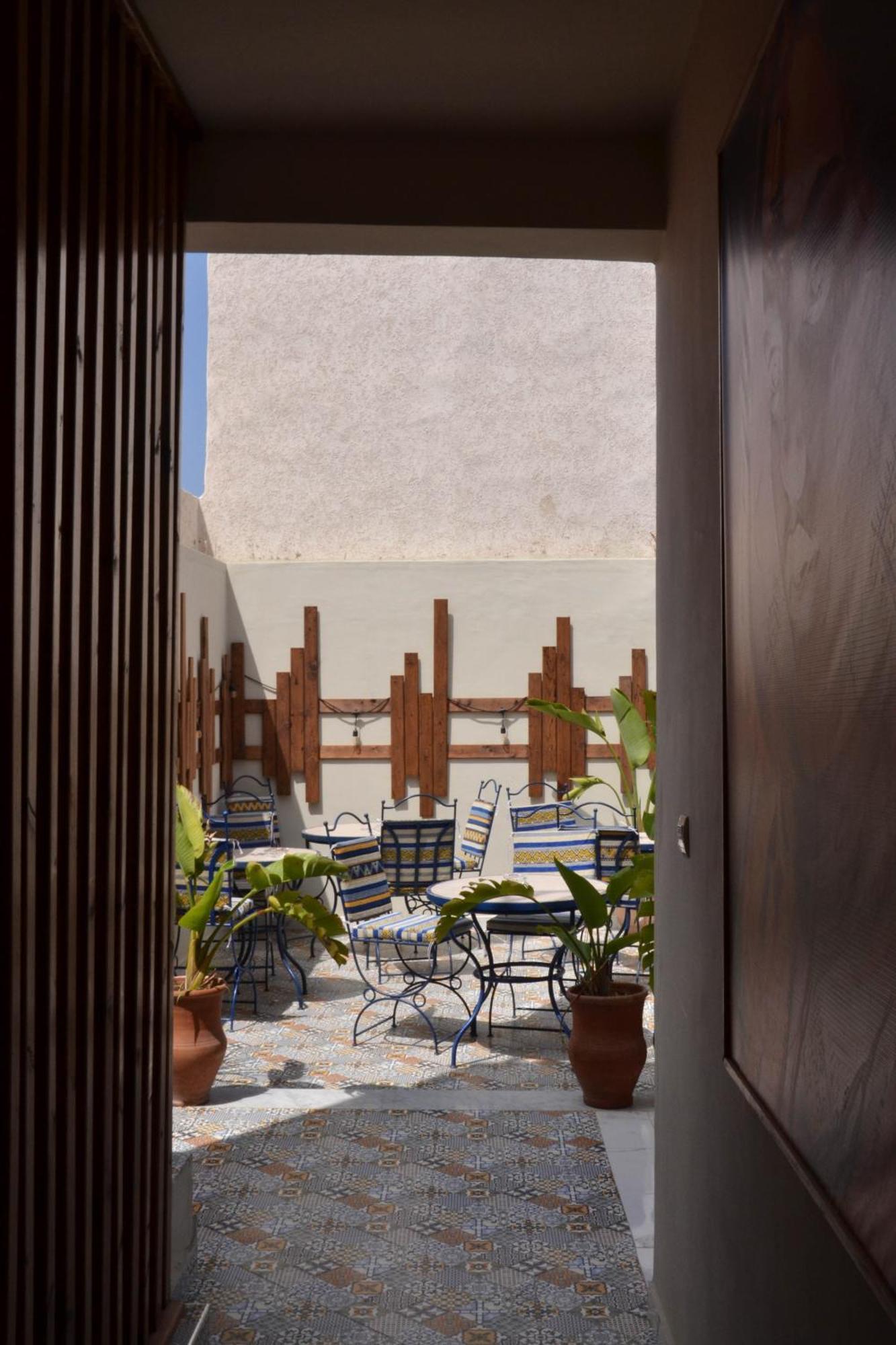 הוסטל Tamraght Playa Del Sol Surf House מראה חיצוני תמונה
